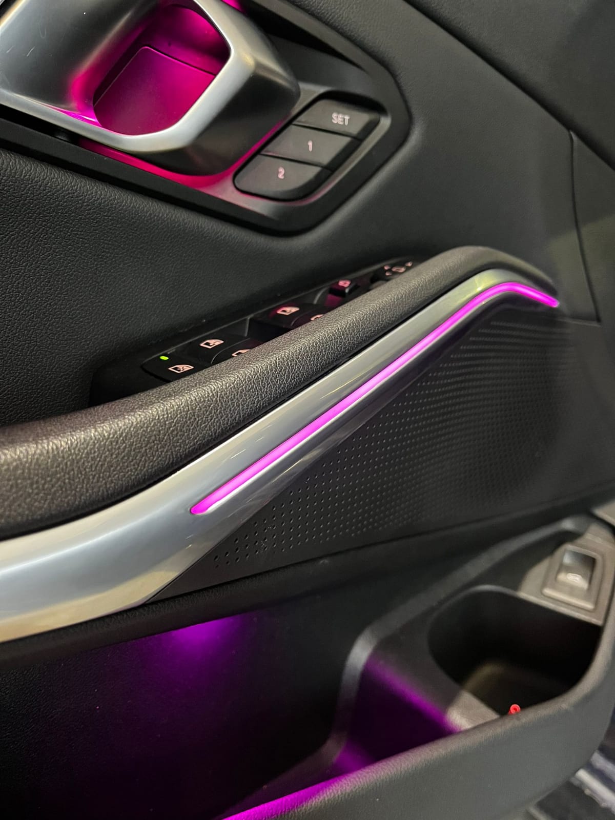 lumini ambientale BMW g20 seria 3 dedicate originale control din navigatie
